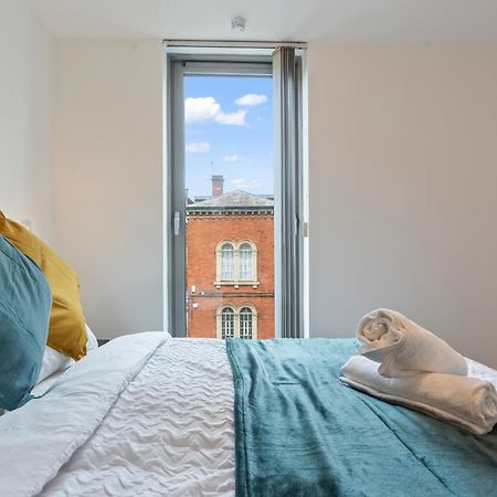 Heart Of City Centre Luxury Apartment With Secure Underground Parking Birmingham Eksteriør billede