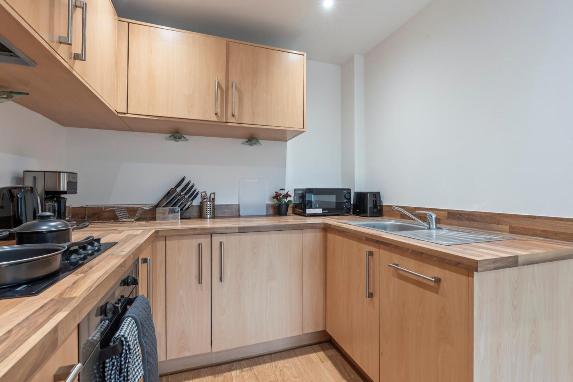 Heart Of City Centre Luxury Apartment With Secure Underground Parking Birmingham Eksteriør billede