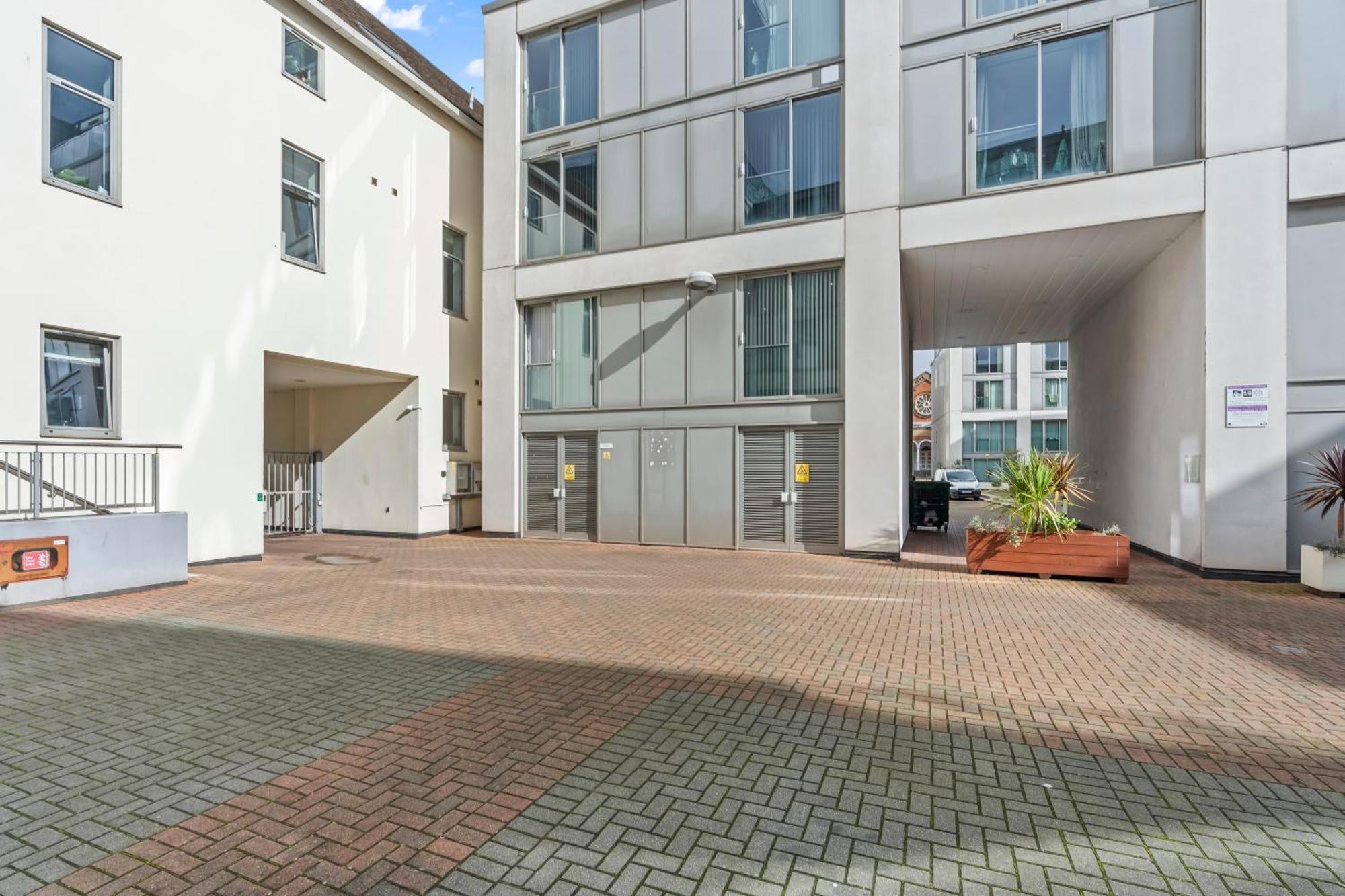 Heart Of City Centre Luxury Apartment With Secure Underground Parking Birmingham Eksteriør billede