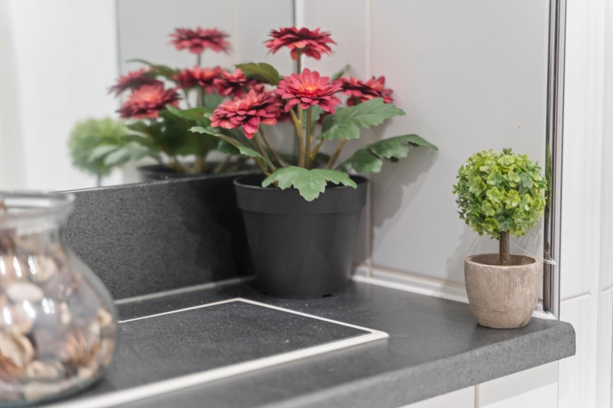 Heart Of City Centre Luxury Apartment With Secure Underground Parking Birmingham Eksteriør billede