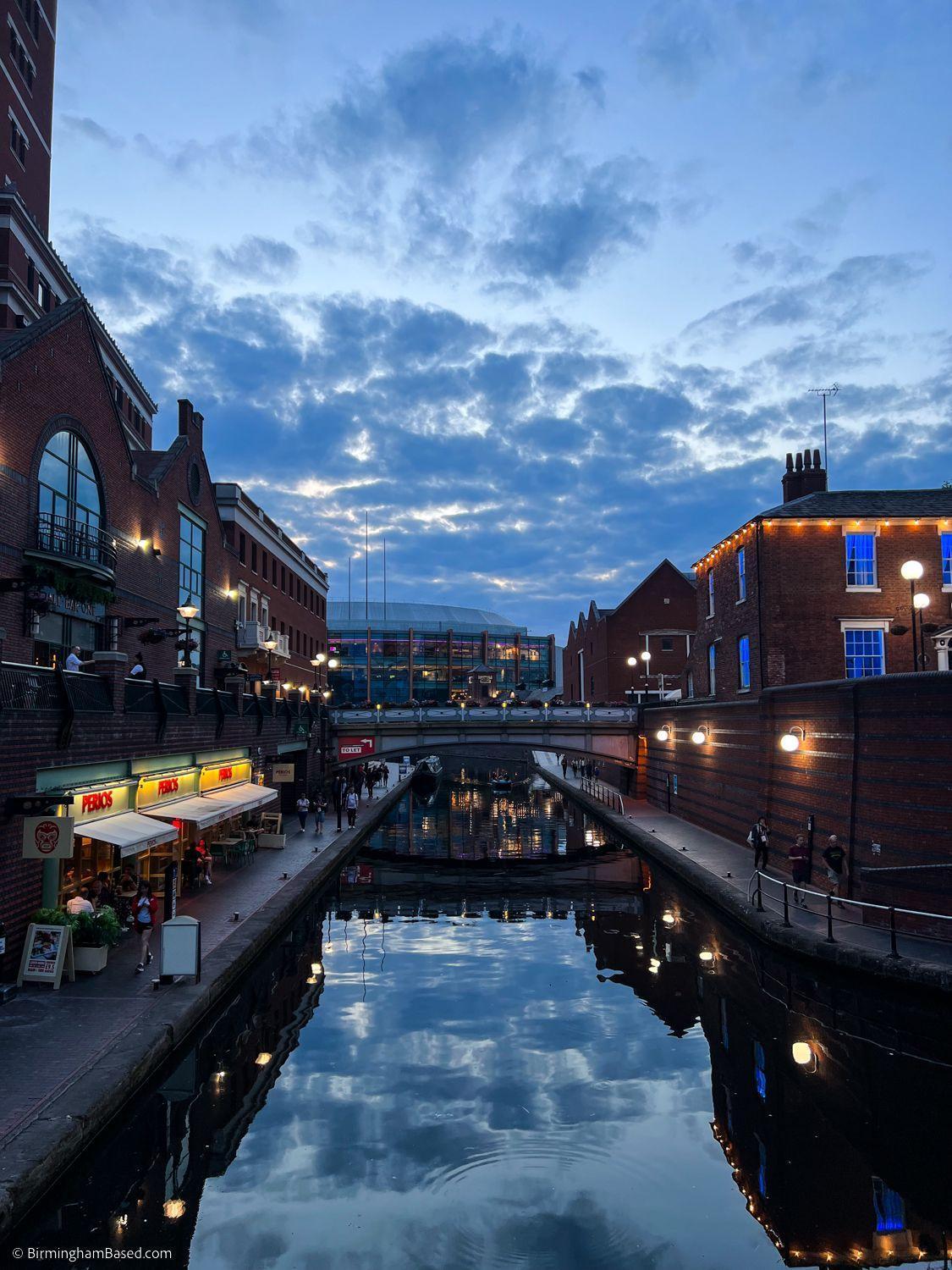 Heart Of City Centre Luxury Apartment With Secure Underground Parking Birmingham Eksteriør billede